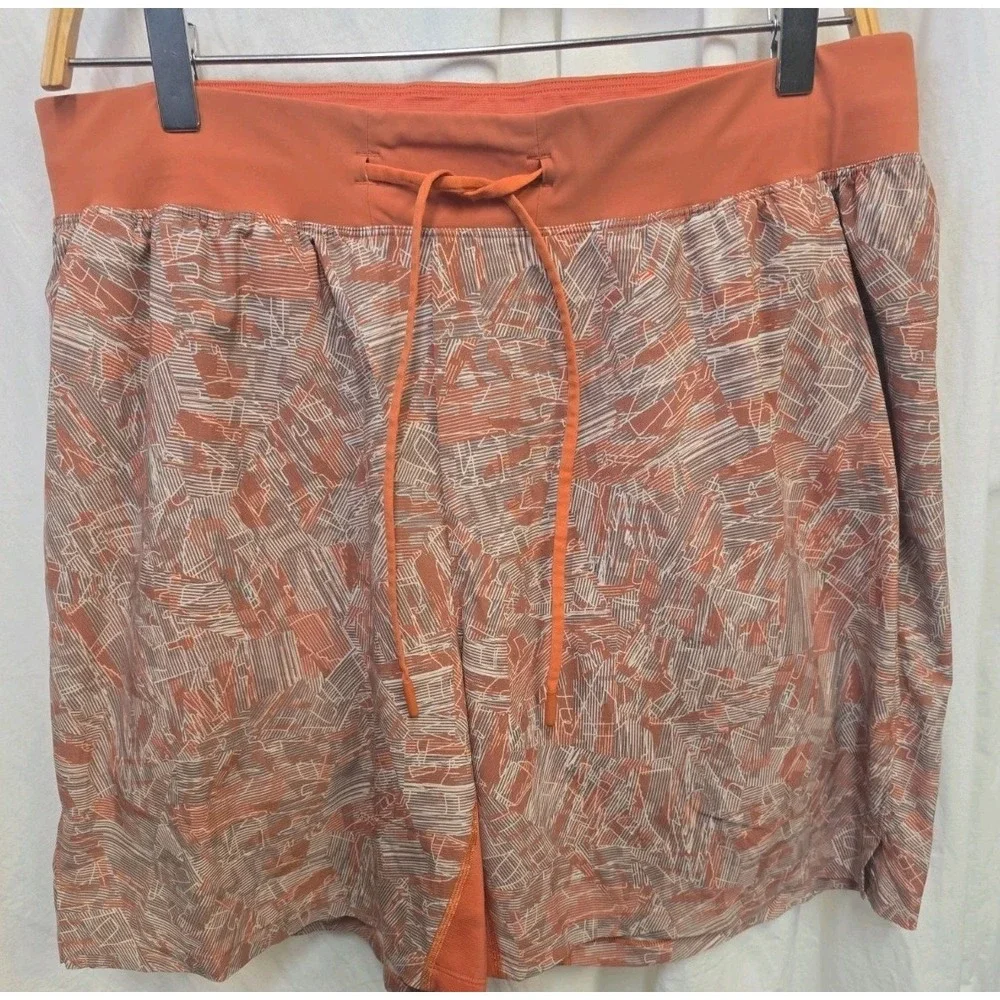 LULULEMON Pace Breaker Shorts Mens Large L Orange Gray Unlined Running Gym Adult
